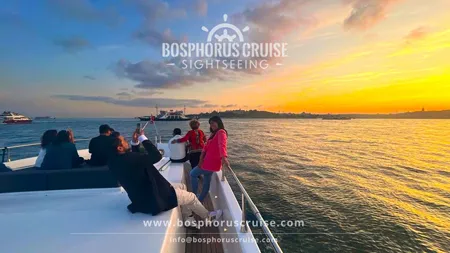 Dolmabahce Palace Tour and Bosphorus Sunset Cruise