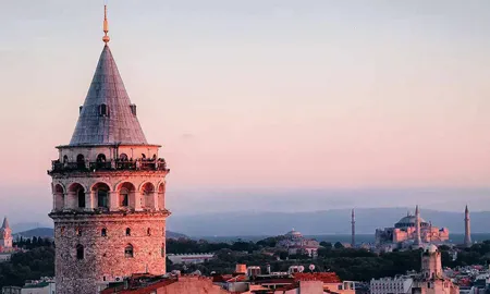 Istanbul Multicultural Heritage Tour and Bosphorus Sunset Cruise
