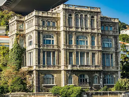 Private Bosphorus Architecture Cruise in Istanbul | Palaces, Yalıs & Waterfront Mosques Gallery