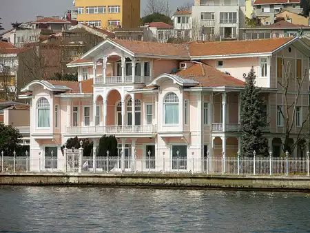 Private Bosphorus Architecture Cruise in Istanbul | Palaces, Yalıs & Waterfront Mosques Gallery