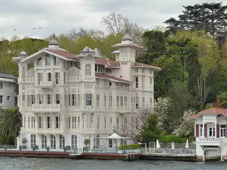 Private Bosphorus Architecture Cruise in Istanbul | Palaces, Yalıs & Waterfront Mosques Gallery