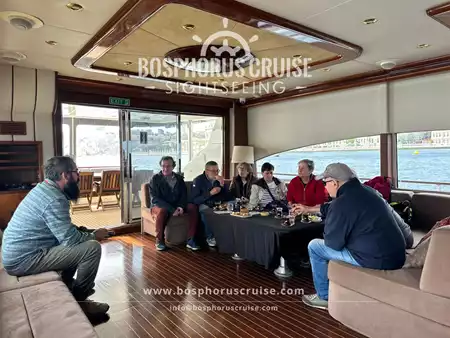 Private Bosphorus Architecture Cruise in Istanbul | Palaces, Yalıs & Waterfront Mosques Gallery