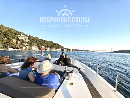 Private Bosphorus Cruise on a Luxury Yacht