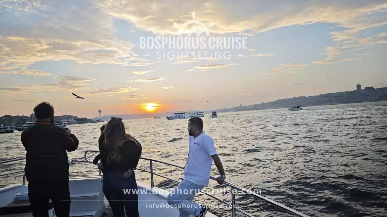 Private Bosphorus Cruise on a Luxury Yacht